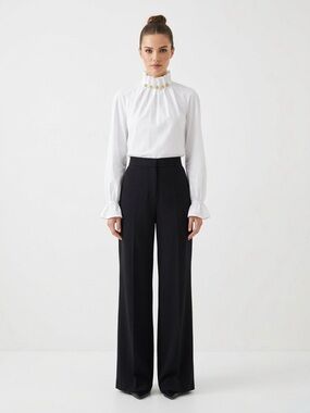 SÉZANE PARIS: The Timeless Chloé Blouse